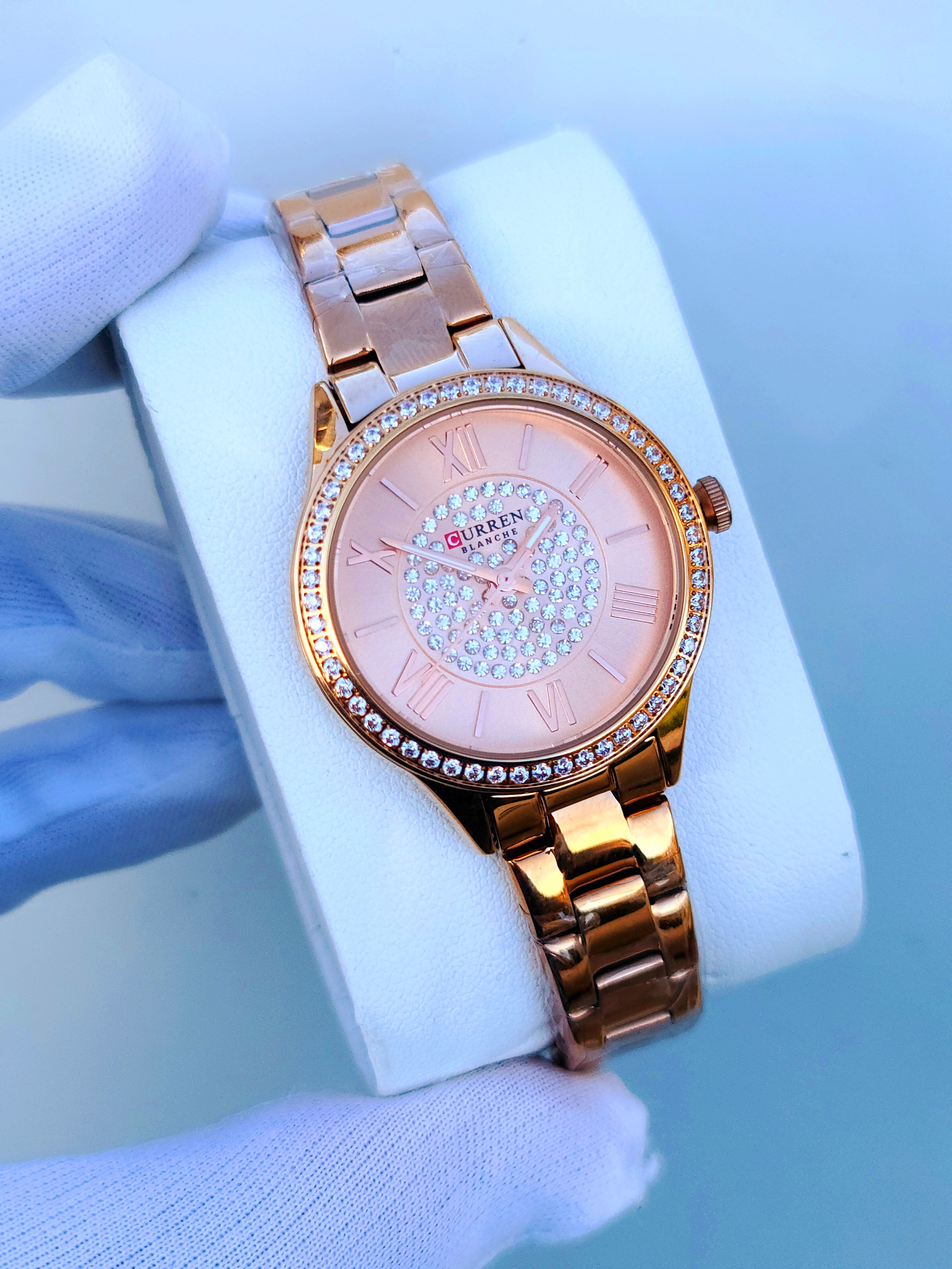 Montre curren 9084 femme