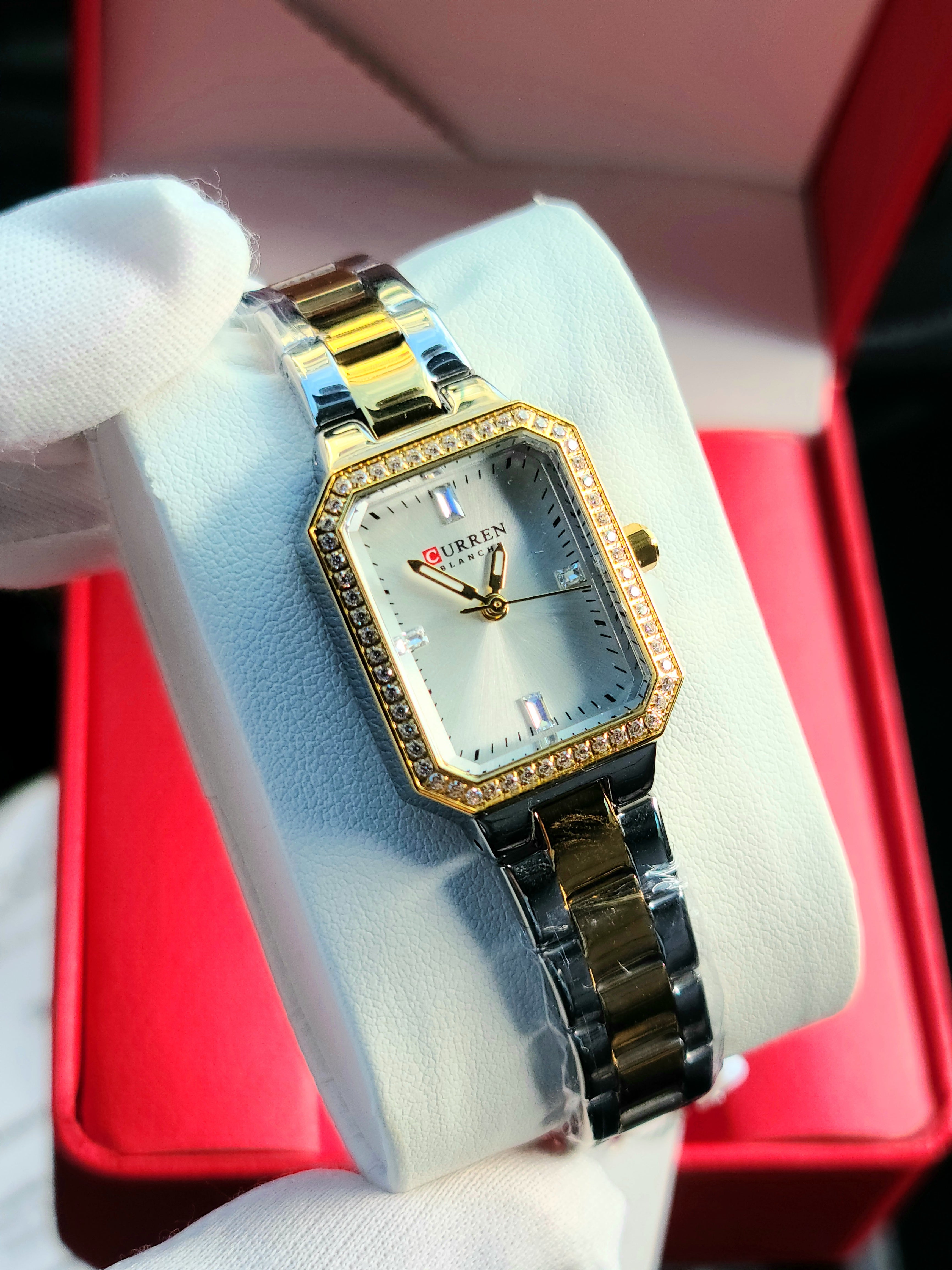 Montre curren 9102 femme